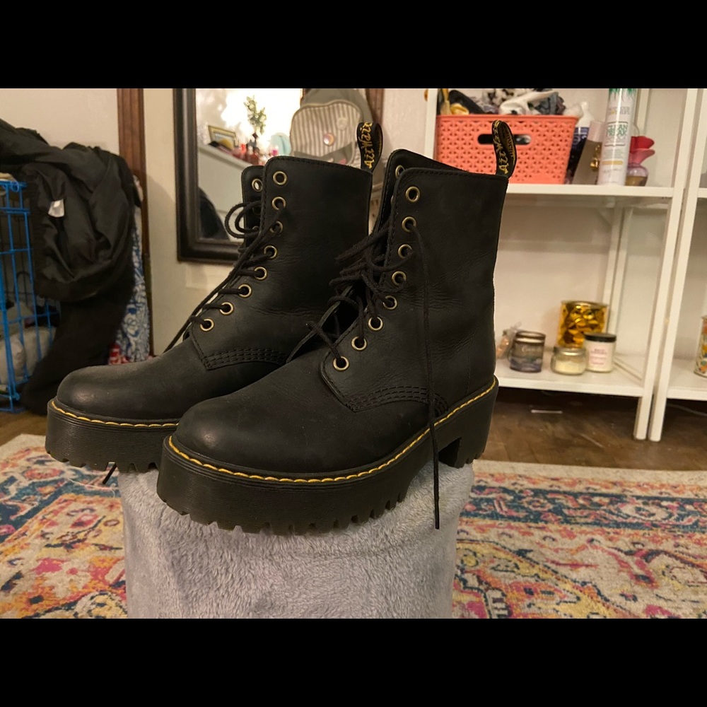 Shriver Hi Black Doc Marten